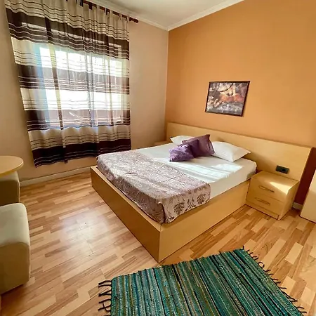 Hotel Algo Tirana