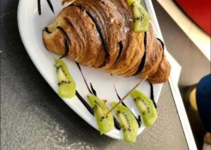 Отель Algo Тирана